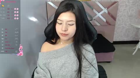 gia_ch online show from December 31, 5:51 pm