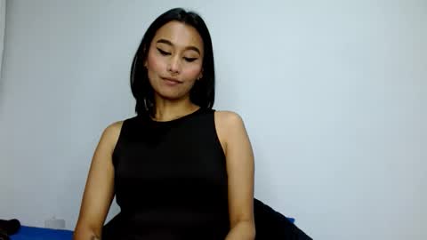 Gia Lee online show from October 6, 2:42 am