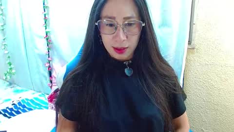 Gia  online show from September 24, 11:52 pm