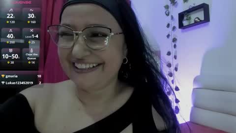 nahomi online show from September 17, 10:55 pm