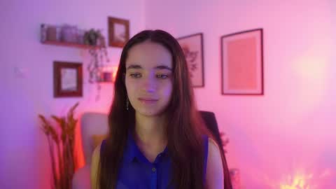 Gia Paige18 online show from September 12, 8:36 am