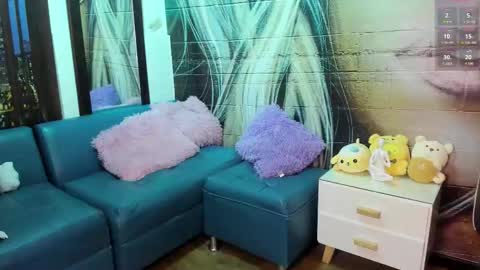 giaa rossi online show from November 2, 1:13 pm