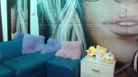 giaa rossi online show from November 10, 2:27 pm