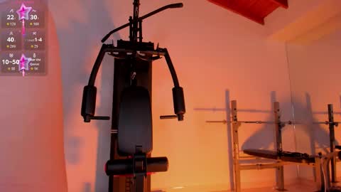 Gia Ferrera online show from February 12, 7:31 pm