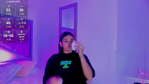 Gia  online show from February 10, 5:39 pm