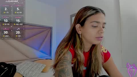 Gia  online show from March 30, 2:18 pm