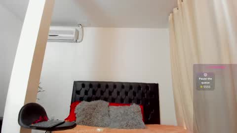 Giana online show from June 2, 11:23 am