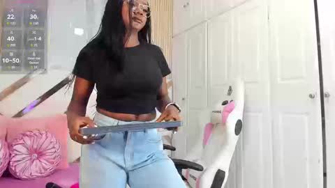 Gianina online show from March 20, 2:11 pm