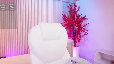 Snapshot of gianovak chatting on October 18, 11:33 am gianovak online show from October 18, 11:33 am