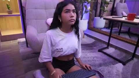 Snapshot of gianovak chatting on November 1, 11:34 am gianovak online show from November 1, 11:34 am