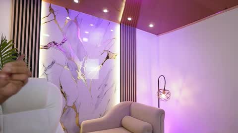 Snapshot of gianovak chatting on November 20, 11:32 am gianovak online show from November 20, 11:32 am