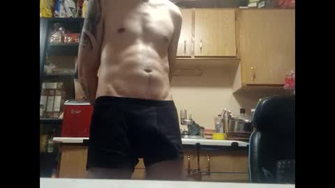 giantdick4u1991 online show from October 19, 6:58 am