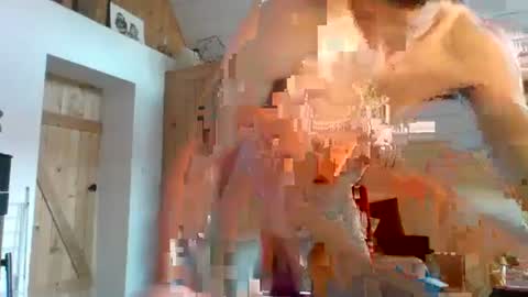 Snapshot of gib_xou chatting on October 1, 3:40 pm gib_xou online show from October 1, 3:40 pm