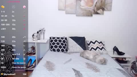 Snapshot of gieselpray chatting on September 24, 9:29 pm Gies online show from September 24, 9:29 pm