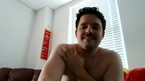 Snapshot of gigagrin chatting on March 6, 8:59 pm SmilingGoof online show from March 6, 8:59 pm