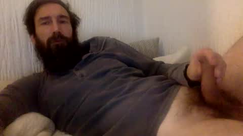 iggy online show from November 12, 2:39 pm