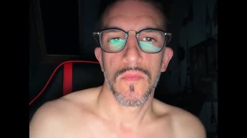 Gigi online show from August 1, 12:32 am