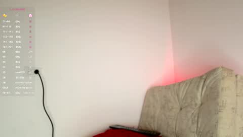 Gigi online show from May 30, 11:02 pm