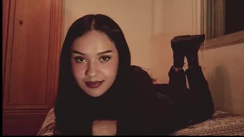 Gigi independet model P online show from March 7, 7:00 pm