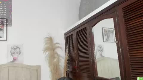 Snapshot of giiny_ chatting on July 8, 3:44 am pamela online show from July 8, 3:44 am