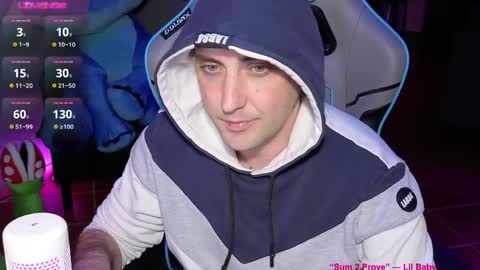 Snapshot of gil_gamesh2nd chatting on April 28, 6:35 pm Mirko online show from April 28, 6:35 pm