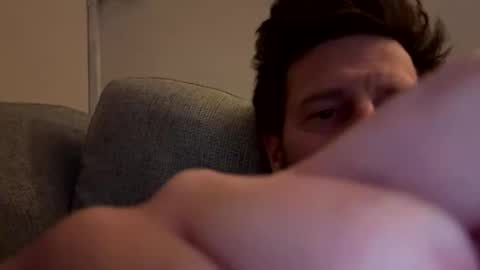 Snapshot of gilbertinio chatting on January 8, 11:07 pm Gilbert online show from January 8, 11:07 pm