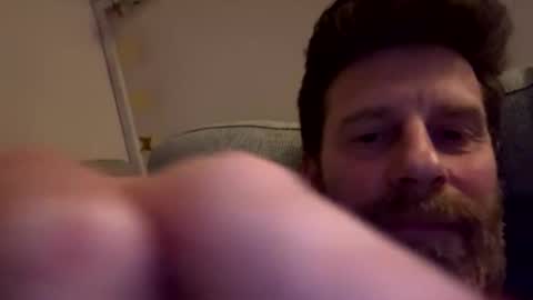 Snapshot of gilbertinio chatting on March 1, 10:45 pm Gilbert online show from March 1, 10:45 pm