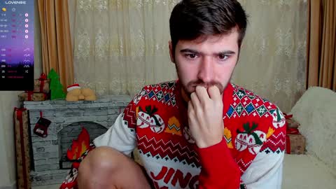 Snapshot of gilbertogonzales chatting on December 16, 6:53 am gilbertogonzales online show from December 16, 6:53 am