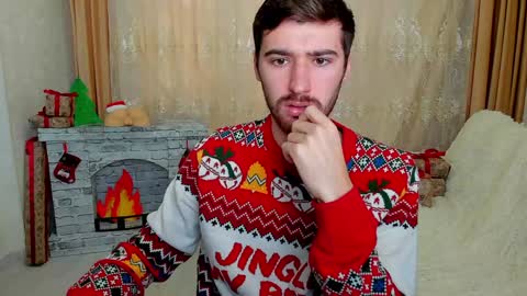 Snapshot of gilbertogonzales chatting on December 20, 7:01 am gilbertogonzales online show from December 20, 7:01 am