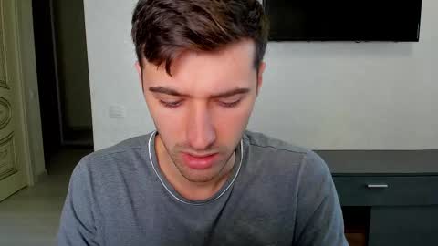 Snapshot of gilbertogonzales chatting on February 28, 6:21 am gilbertogonzales online show from February 28, 6:21 am