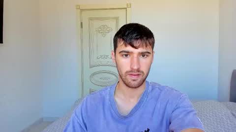 Snapshot of gilbertogonzales chatting on September 21, 6:59 am gilbertogonzales online show from September 21, 6:59 am