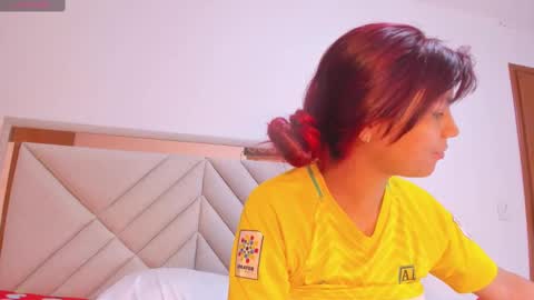 Snapshot of gimenalara chatting on October 18, 11:55 am Gimena online show from October 18, 11:55 am