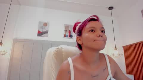 Snapshot of gimenalara chatting on November 25, 11:43 am Gimena online show from November 25, 11:43 am