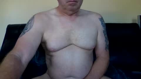 Snapshot of gimmmieoooo chatting on March 8, 9:51 pm gimmmieoooo online show from March 8, 9:51 pm