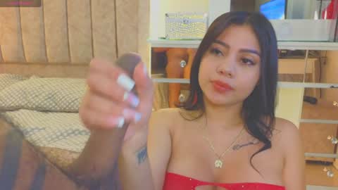 Snapshot of gina_akemi chatting on October 21, 11:00 am O GINA AND AKEMI online show from October 21, 11:00 am