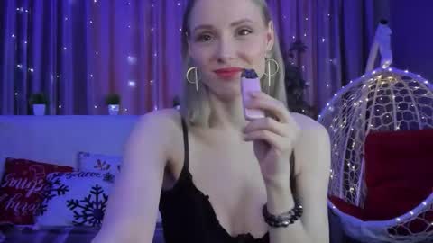 Gina online show from March 10, 1:43 am