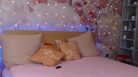 Gina online show from February 19, 10:23 am