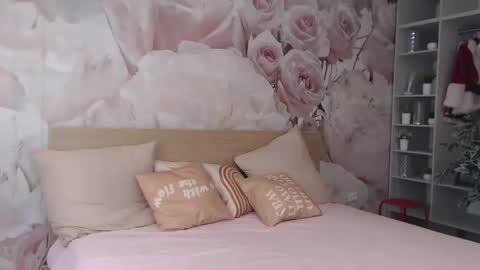 Gina online show from March 11, 8:20 am