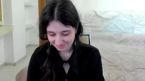 Kate online show from March 2, 9:38 am