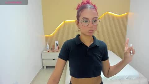 Snapshot of ginamorelo chatting on May 29, 7:56 pm G I A N A online show from May 29, 7:56 pm