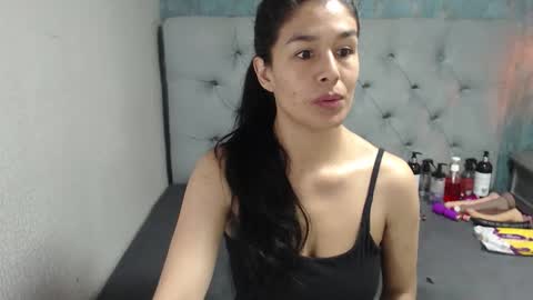Snapshot of ginasailor chatting on June 2, 10:50 am ginasailor online show from June 2, 10:50 am
