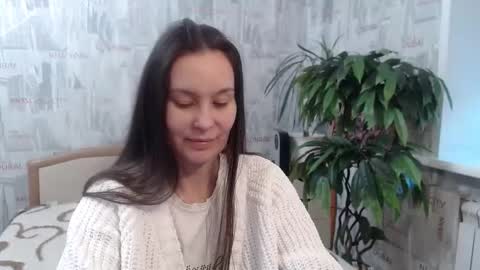 ginaxsoulah   online show from February 22, 12:15 pm