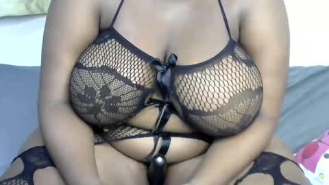 ginger_babes1 online show from November 18, 10:47 pm