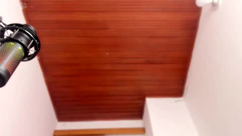 Julie online show from January 10, 12:12 am