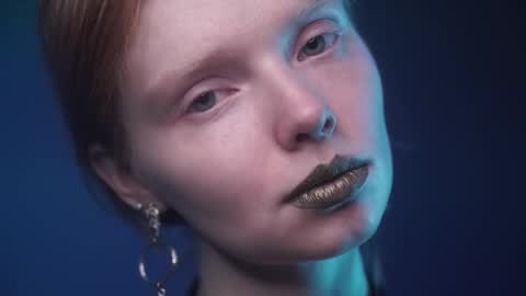 Snapshot of ginger_hugs chatting on October 9, 10:19 pm im expecting 350 thumbs up on my altar online show from October 9, 10:19 pm