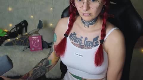 Ginger online show from October 15, 9:48 pm