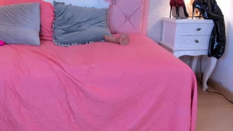 Ginger online show from January 12, 10:33 pm