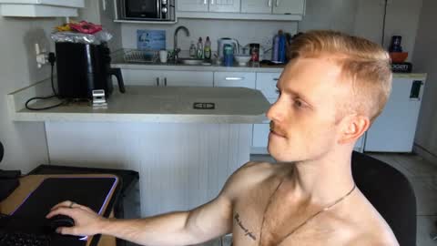 Snapshot of gingerboy_69 chatting on January 16, 3:24 pm Jay online show from January 16, 3:24 pm