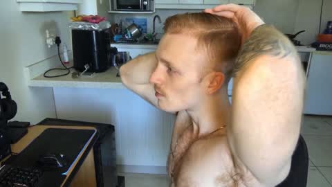 Snapshot of gingerboy_69 chatting on January 17, 12:31 pm Jay online show from January 17, 12:31 pm