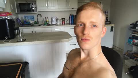 Snapshot of gingerboy_69 chatting on January 23, 12:52 pm Jay online show from January 23, 12:52 pm